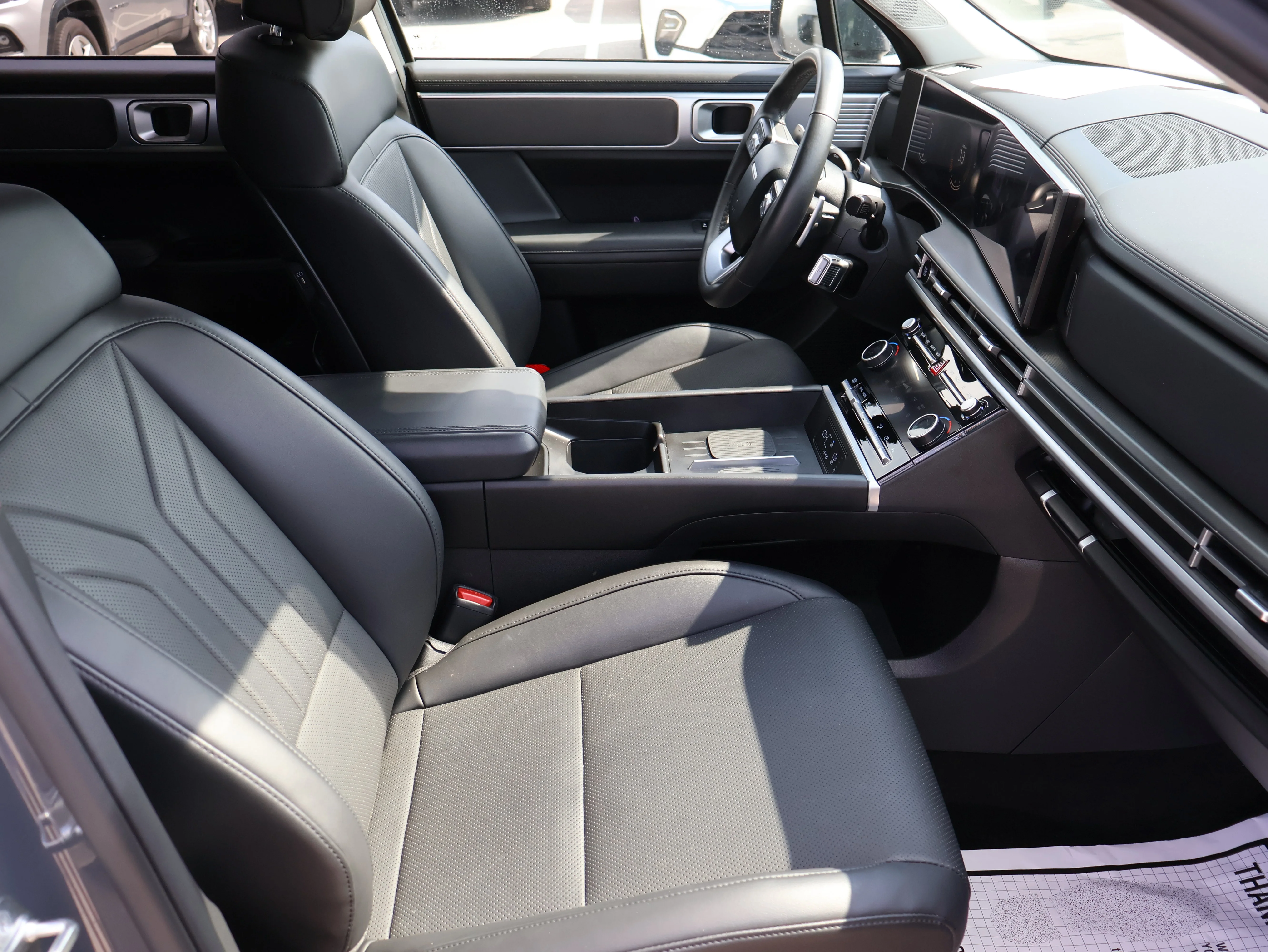 Used 2025 Ecotronic Gray Hyundai SEL image 8