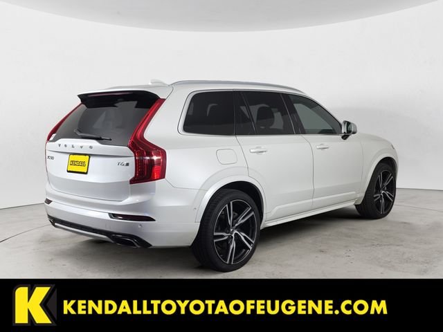 Used 2018 White Volvo T6 R-Design image 5