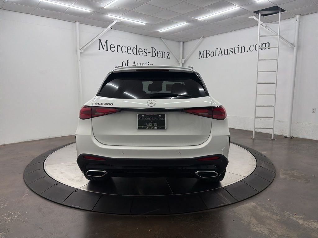 Used 2026 White Mercedes-Benz GLC 300 image 6