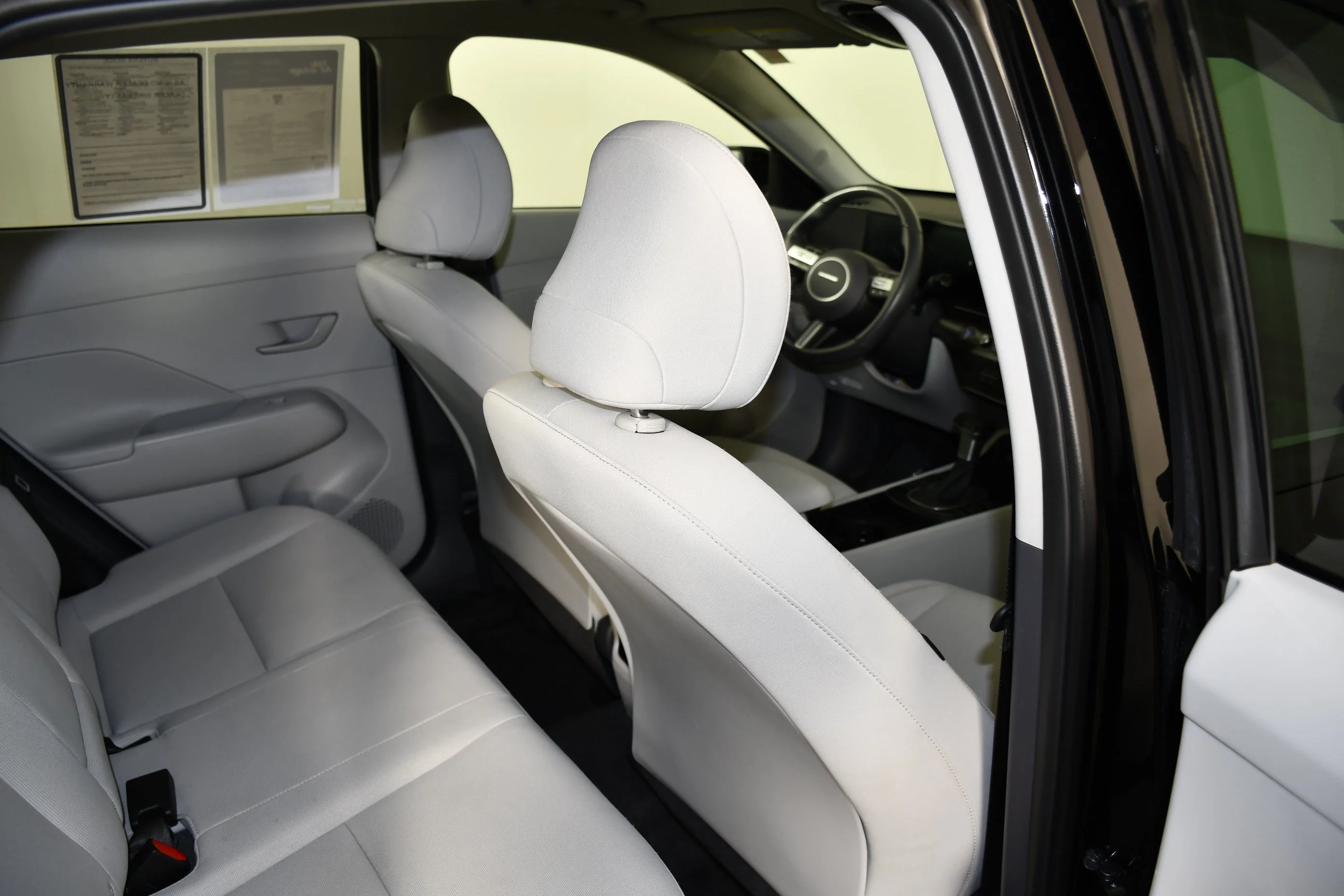 Used 2025 Abyss Black Pearl Hyundai SEL image 43