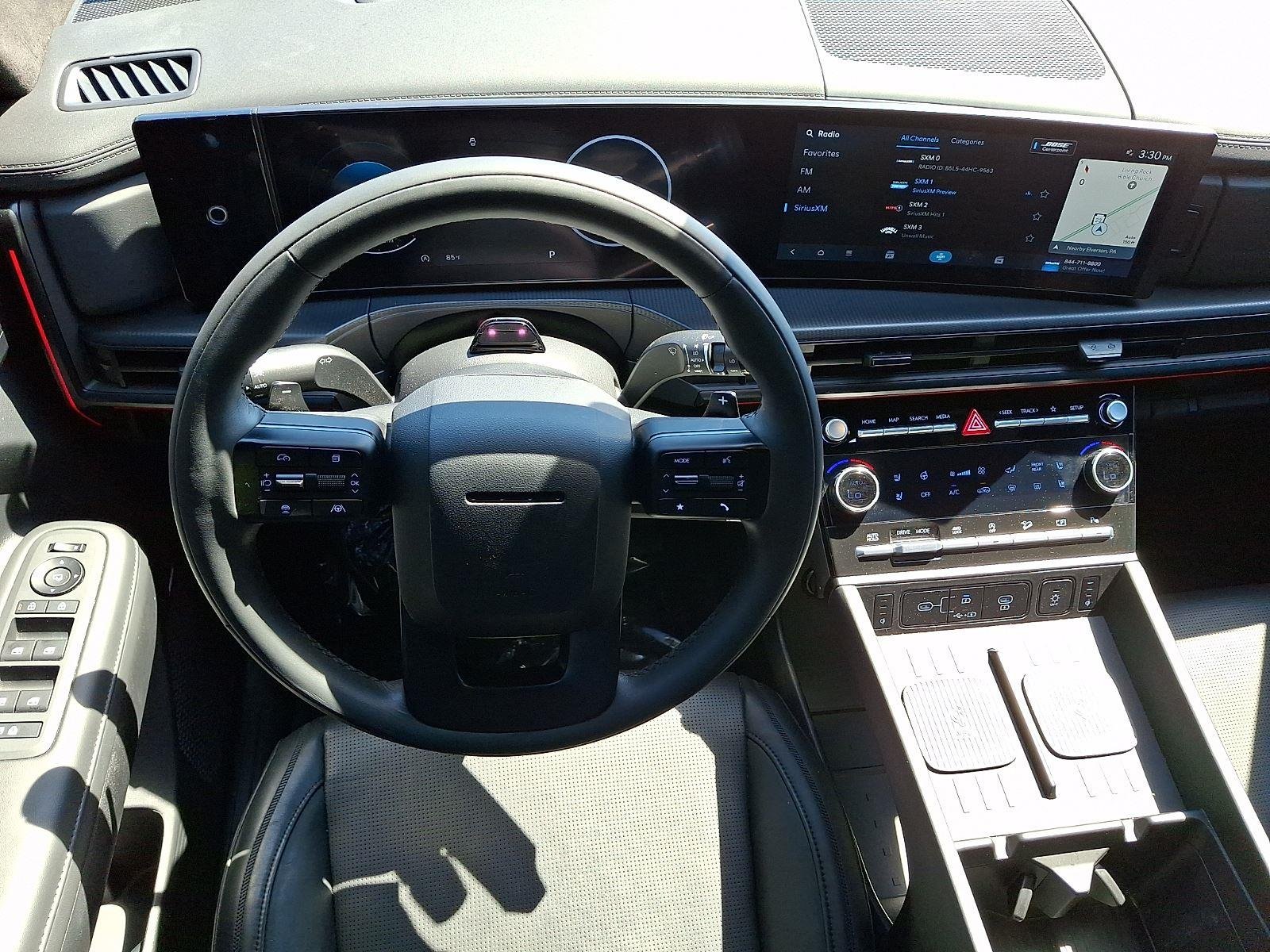 Used 2025 Phantom Black Hyundai Calligraphy image 14