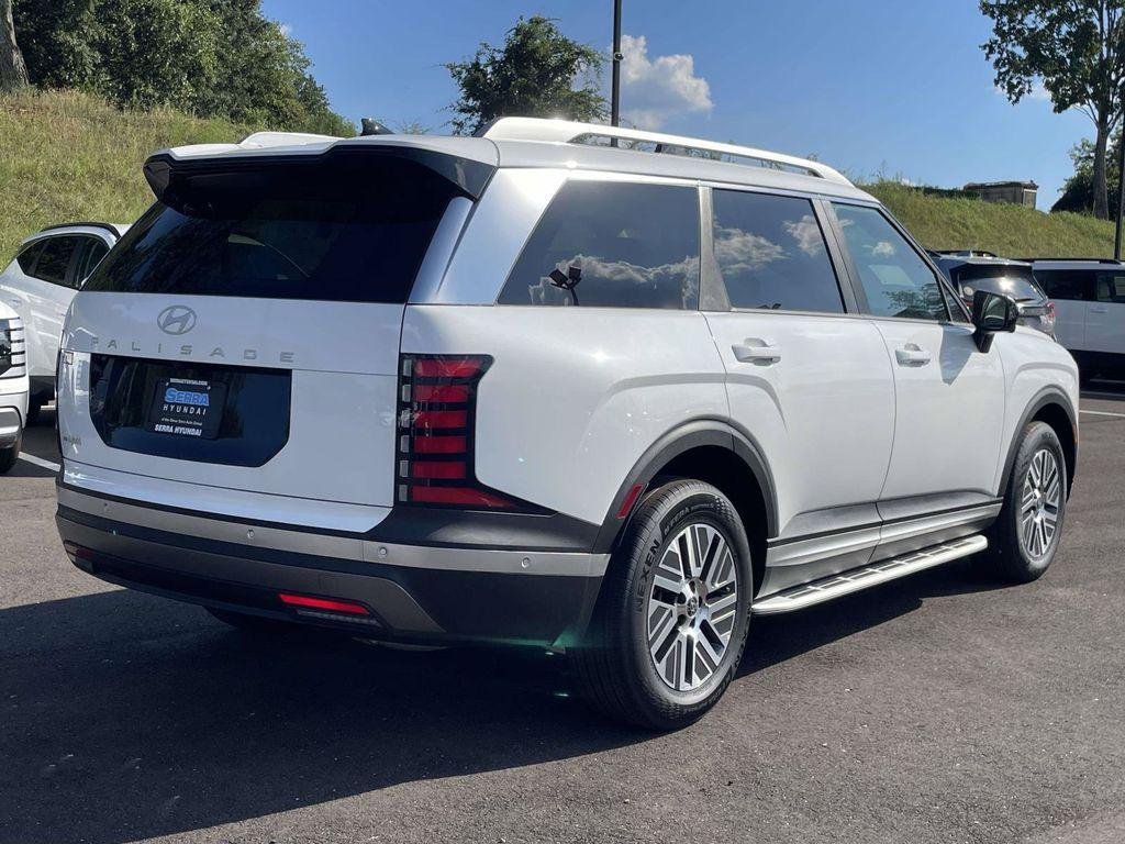 New 2026 White Hyundai Blue SEL Premium 7P image 29