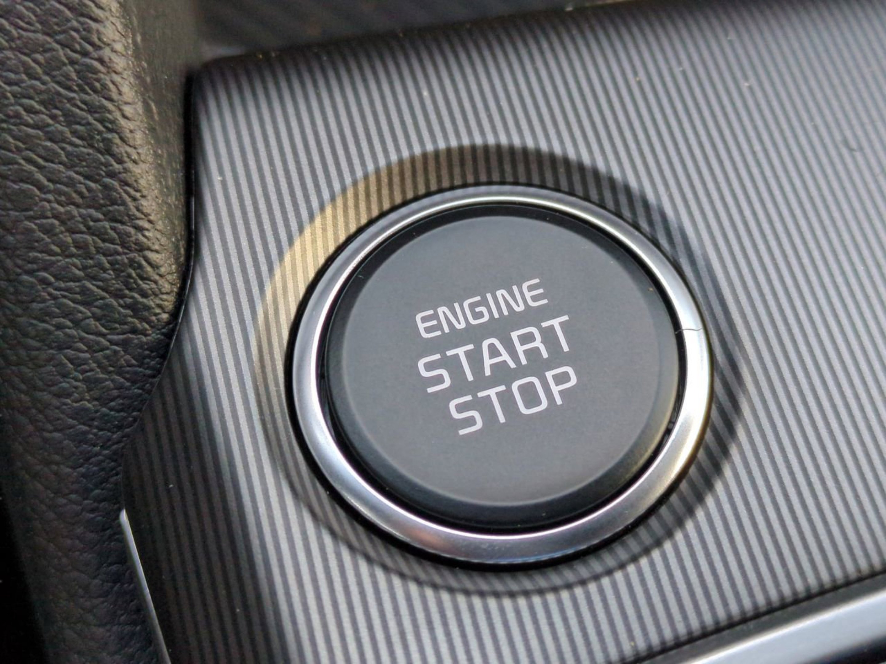 New 2026 Glacial White Pearl Kia EX image 34