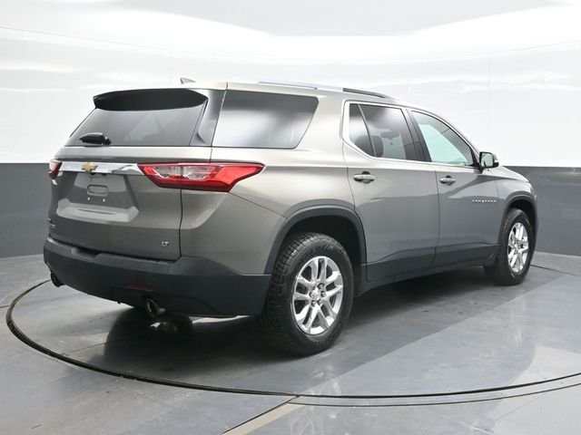 Used 2018 Gray Chevrolet LT image 9