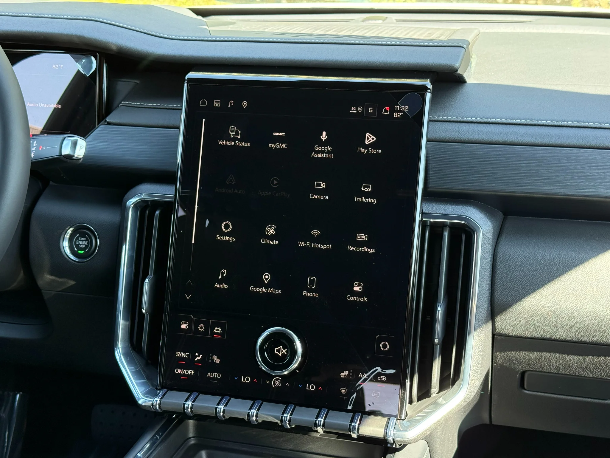 2027 GMC Acadia Elevation - Photo 31