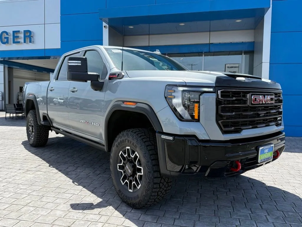 New 2026 Sterling Metallic GMC AT4X image 4