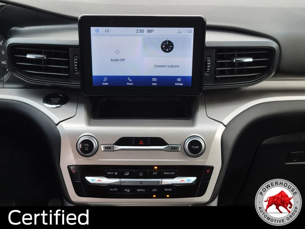 Used 2022 White Ford XLT image 23
