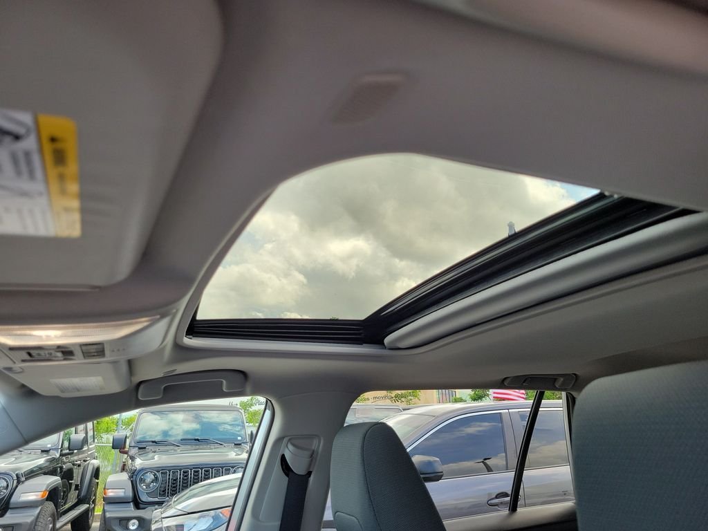 Used 2025 Silver Toyota XLE image 22