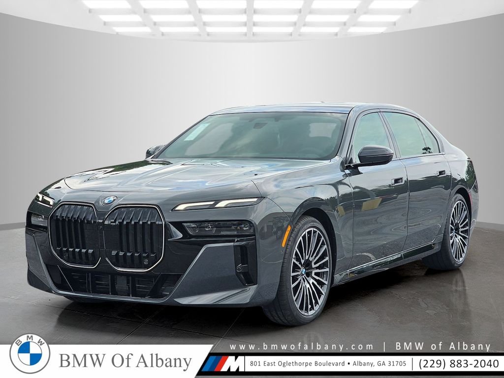 2026 BMW 7 Series 740i Sedan's photo