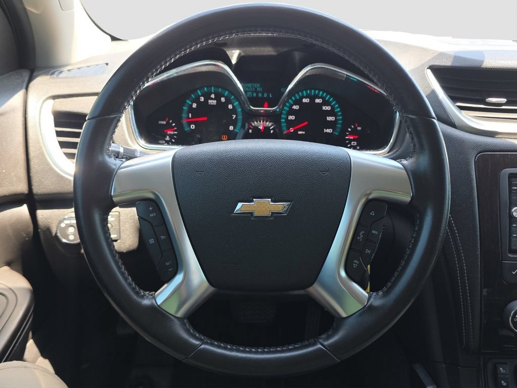 Used 2016 SUMMIT WHITE Chevrolet LT image 9