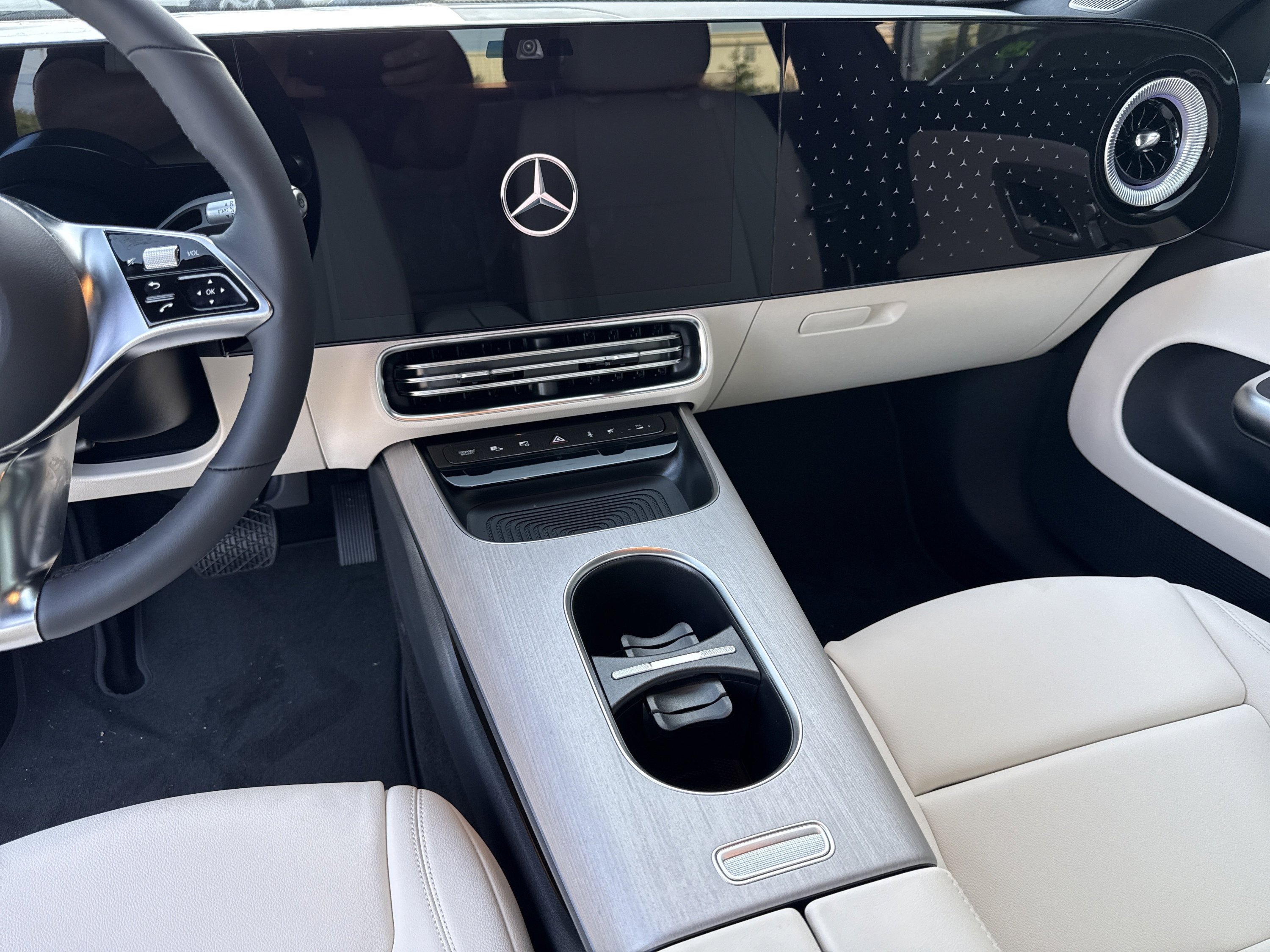 New 2027 Polar White Mercedes-Benz CLA 220 Hybrid image 36