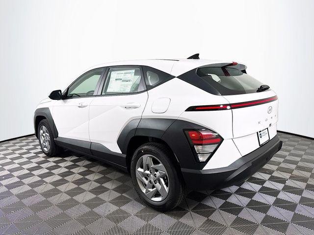 New 2026 White Hyundai SE FWD image 3