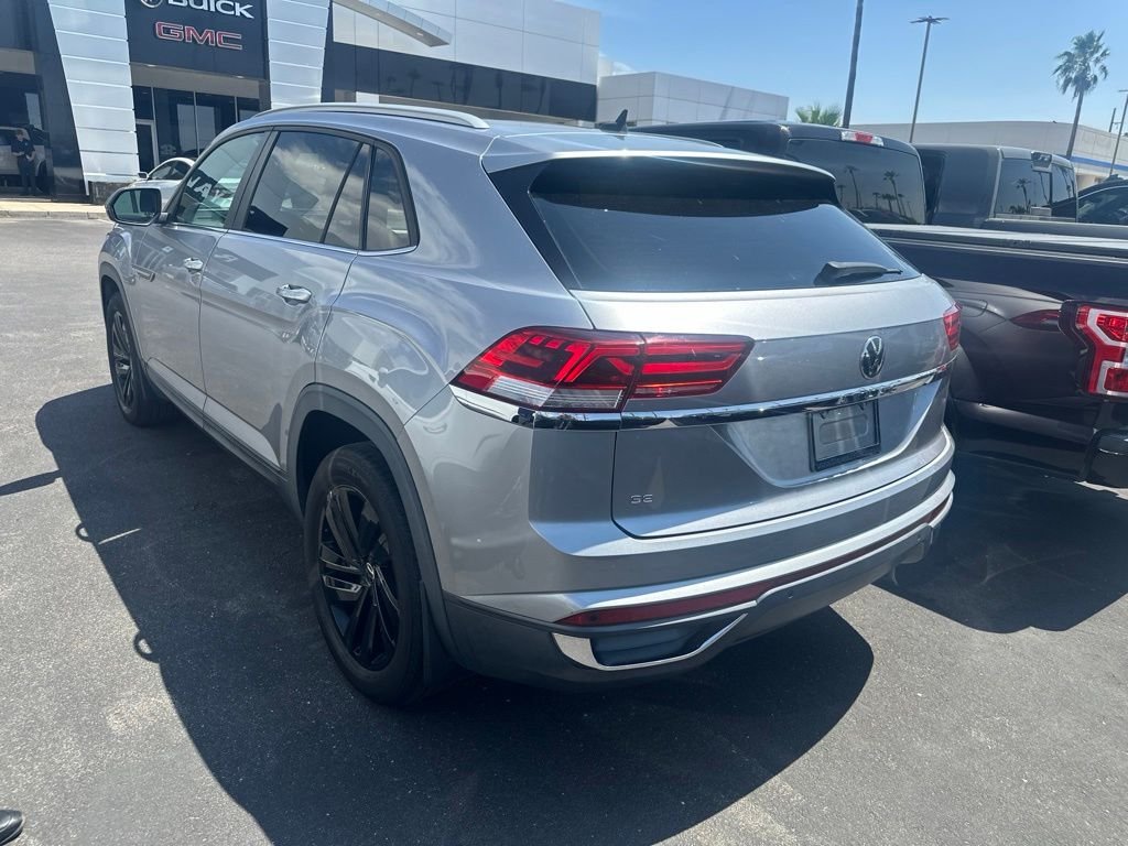 Used 2022 Silver Volkswagen 2.0T SE w/Technology image 18