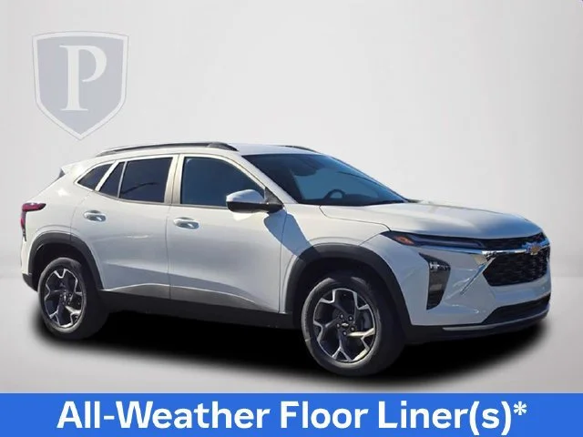 2026 Chevrolet Trax LT - Photo 2