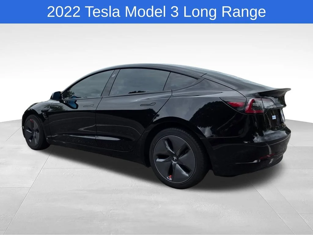 Used 2022  Tesla Long Range image 5