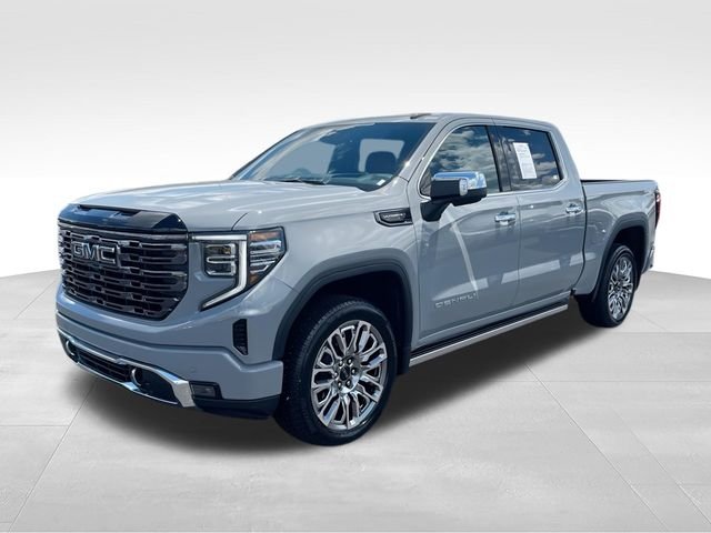 Used 2025 Gray GMC Denali Ultimate image 4