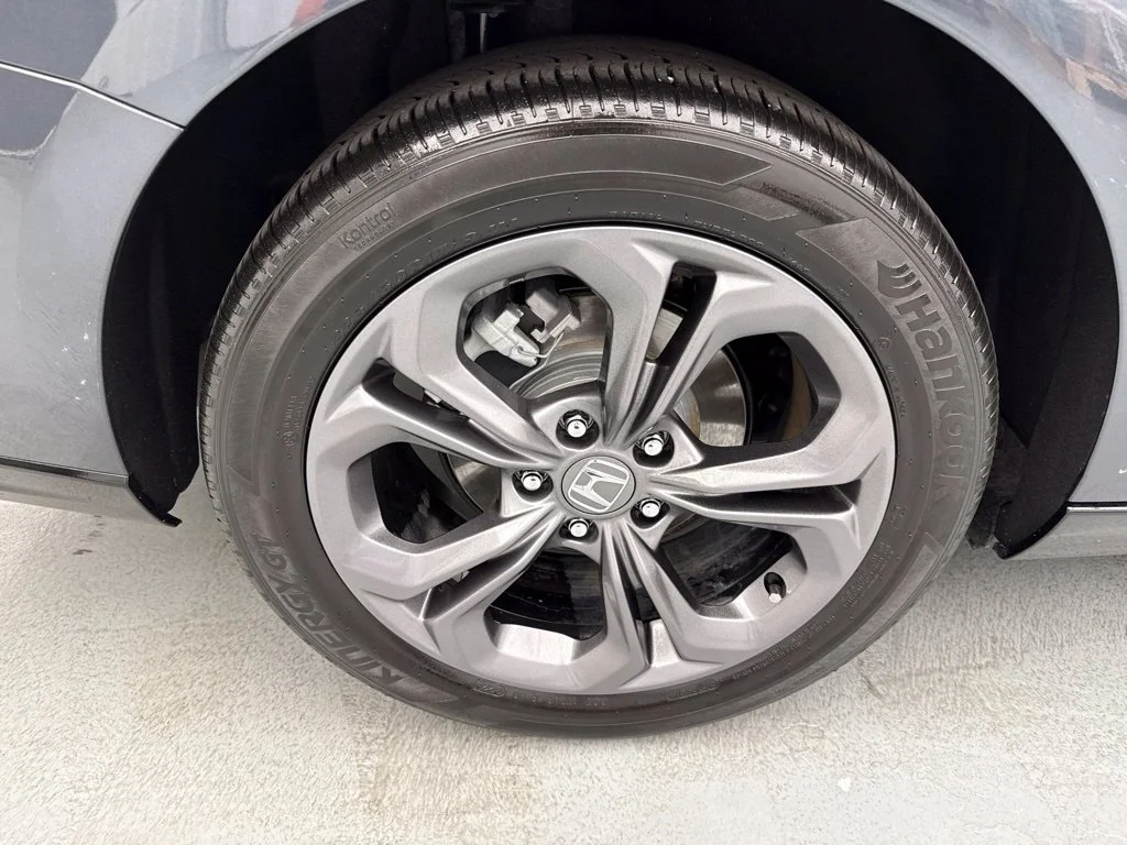Certified Used 2025 Meteorite Gray Metallic Honda HYBRID EX-L image 42