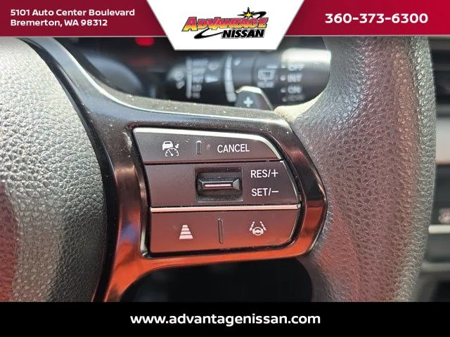 2023 Honda Pilot LX - Photo 11