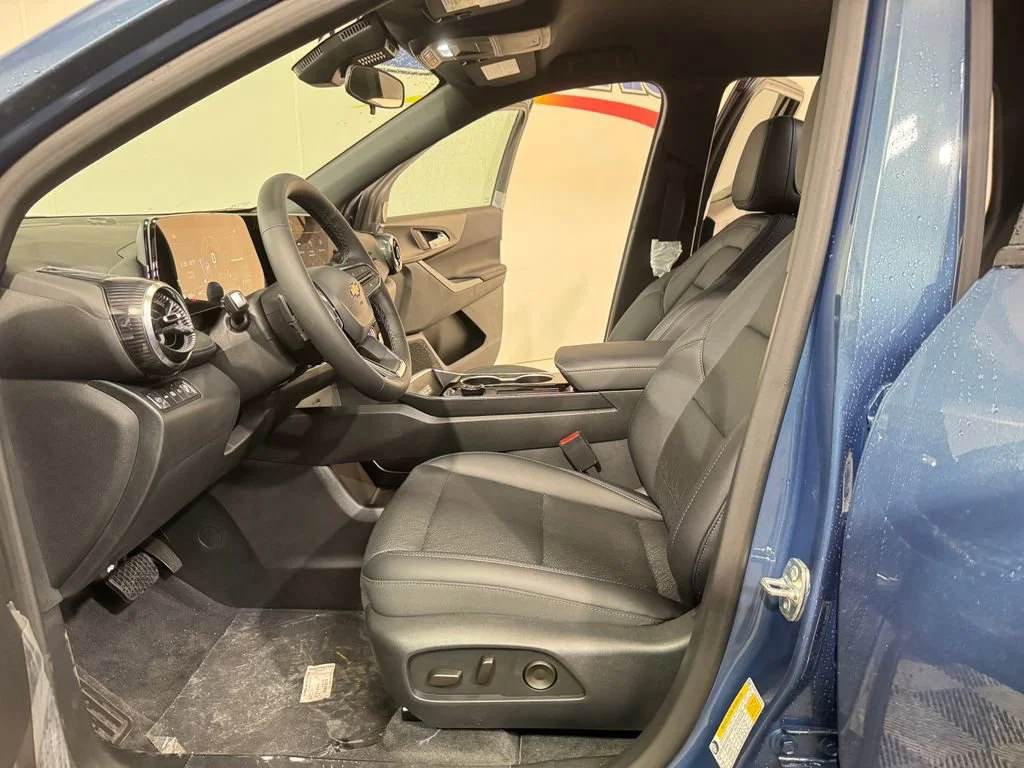 2026 Chevrolet Equinox LT - Photo 8
