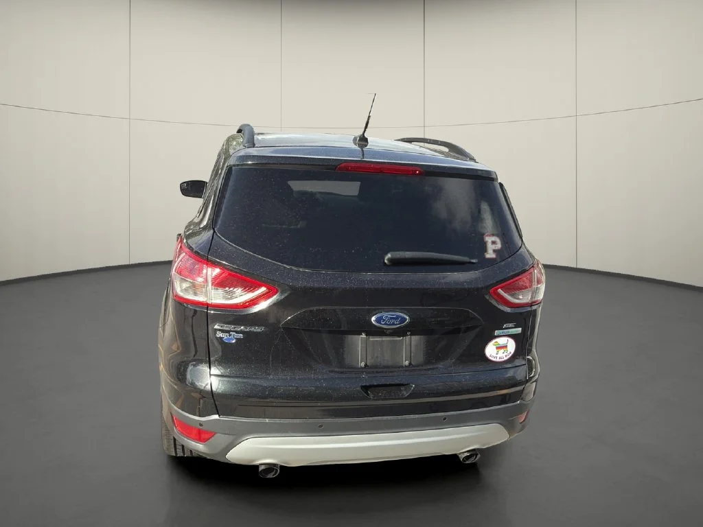Used 2014 Black Ford SE image 6