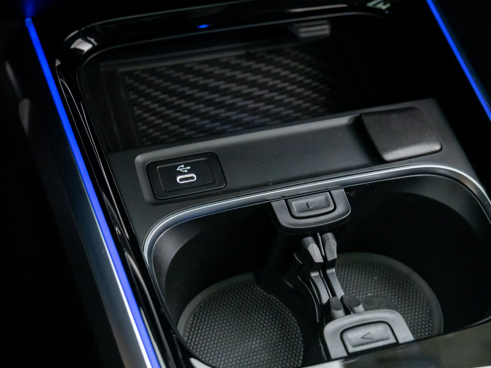 New 2026 Black Mercedes-Benz GLB 35 AMG® image 24