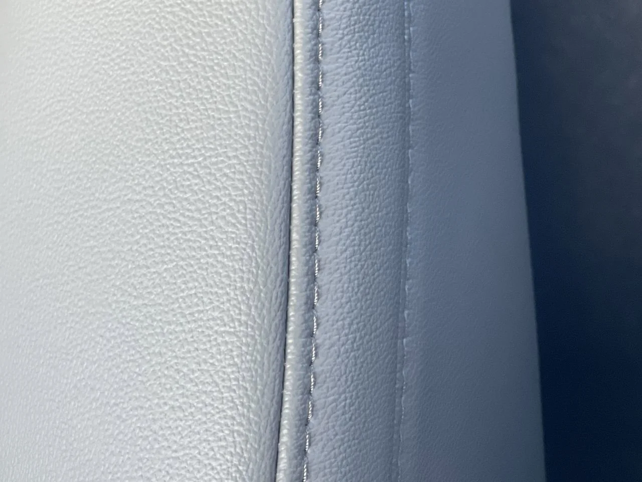 New 2026 Oxford White Ford XL image 25