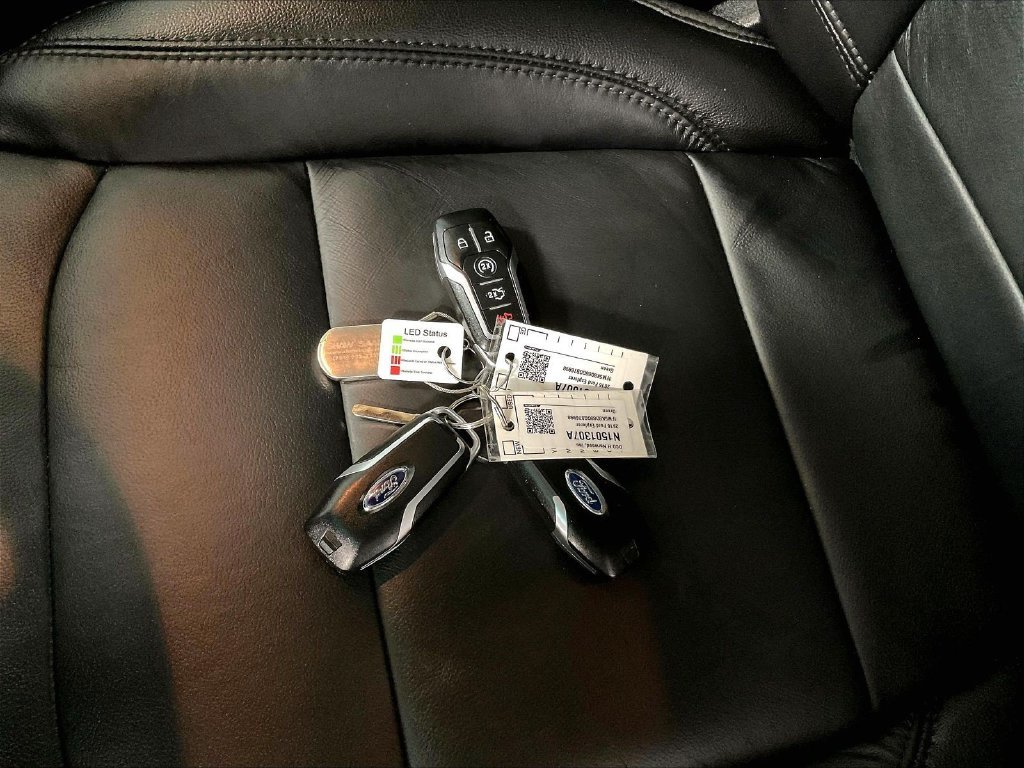 Used 2016 Gray Ford XLT image 32