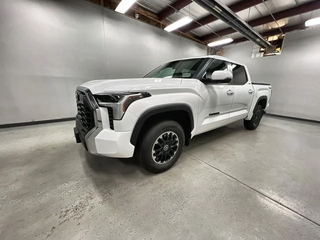 2024 Toyota Tundra SR5 - Photo 4