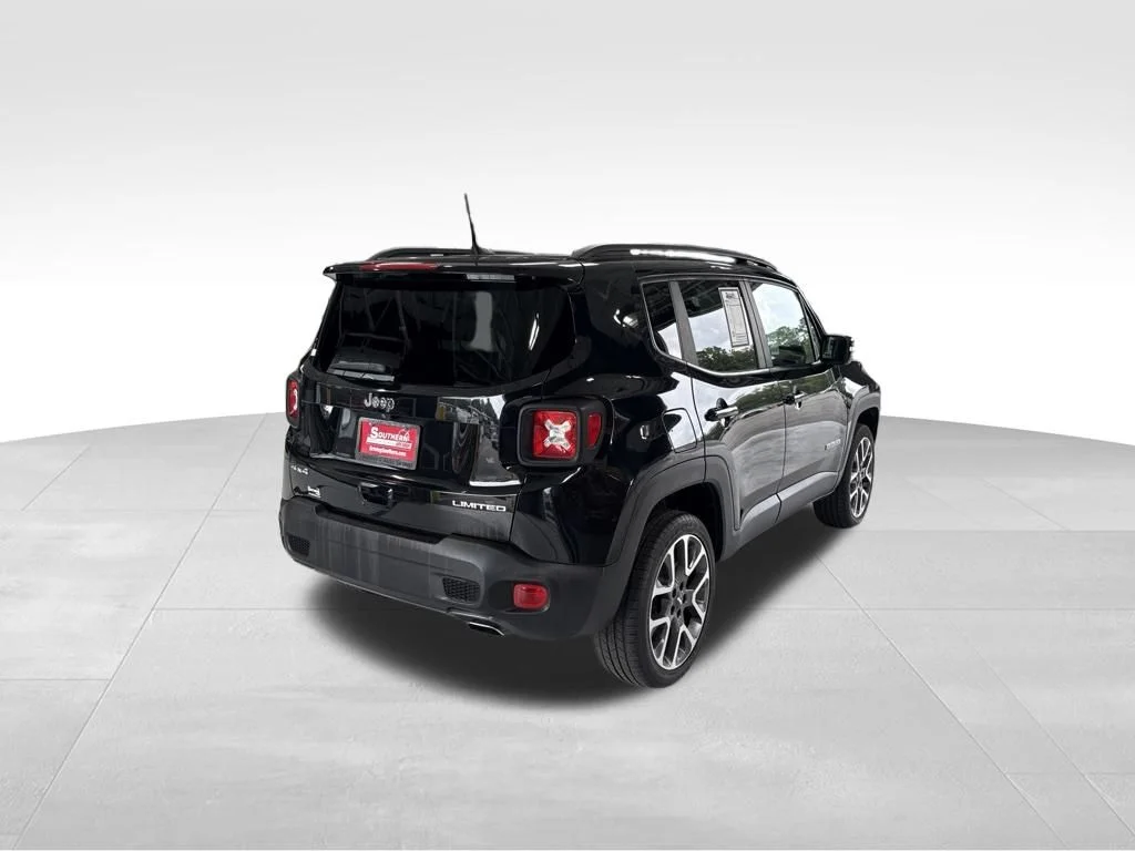 Used 2022 Black Jeep Limited image 5