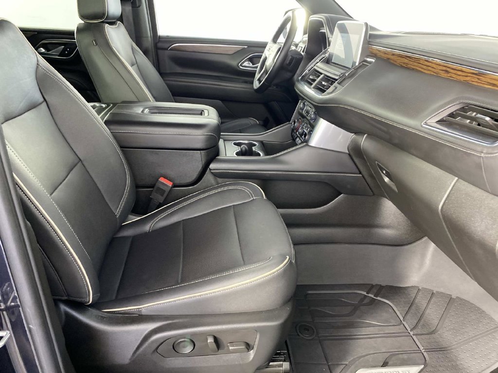 Used 2023 Gray Chevrolet Premier image 11