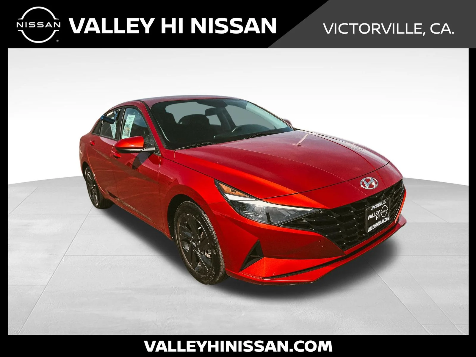 Used 2023 Red Hyundai Blue image 1