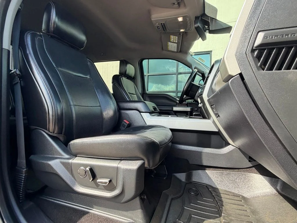 Used 2019 Black Ford Lariat image 21