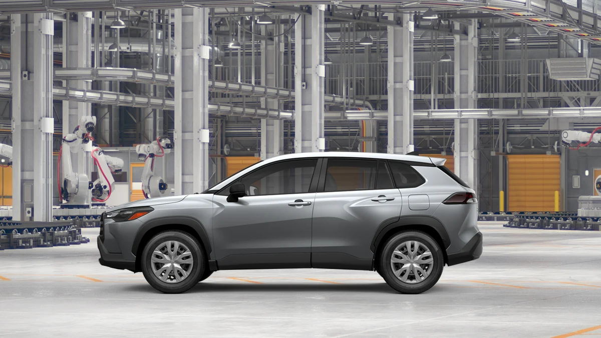 New 2026 Sonic Silver Toyota L image 4