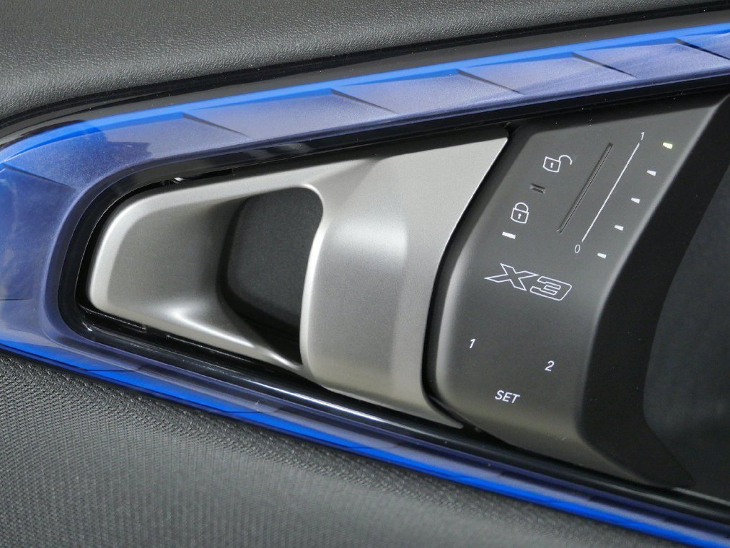 Used 2026 Dark Graphite Metallic BMW 30 xDrive image 38