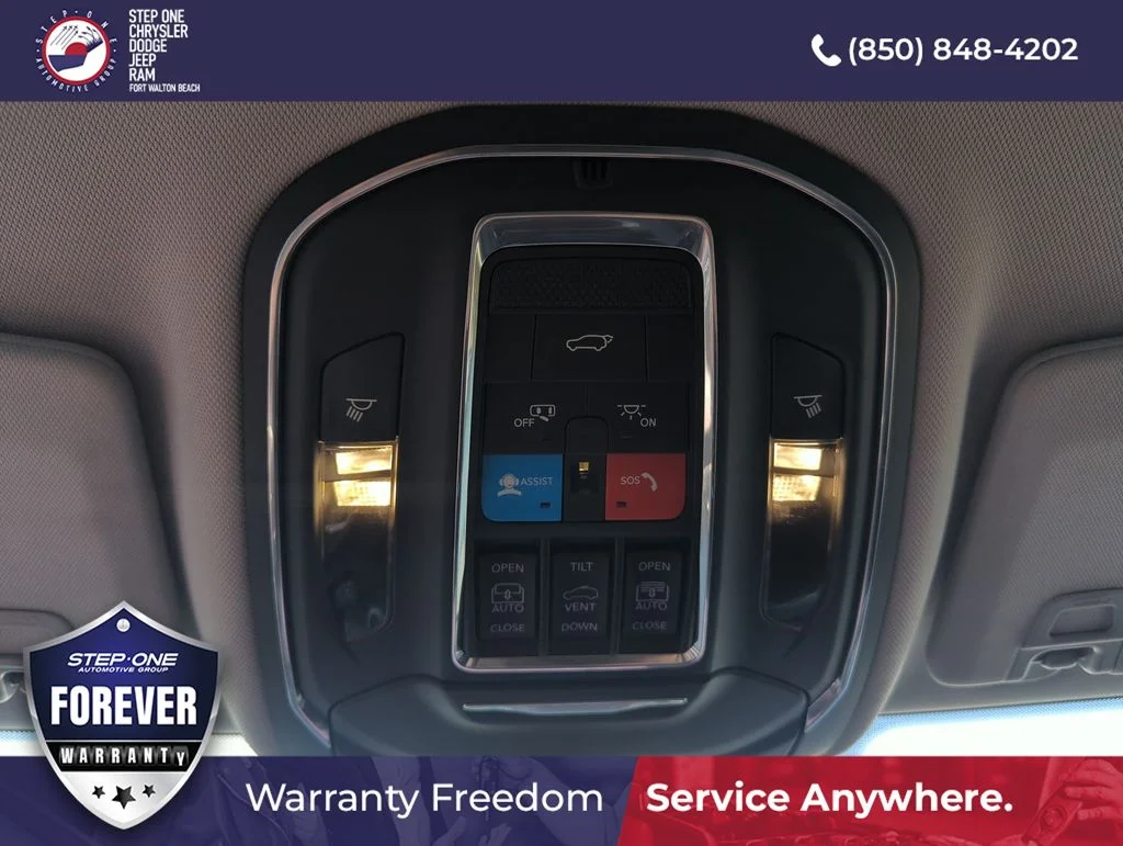 Used 2022 Silver Jeep 4xe image 27