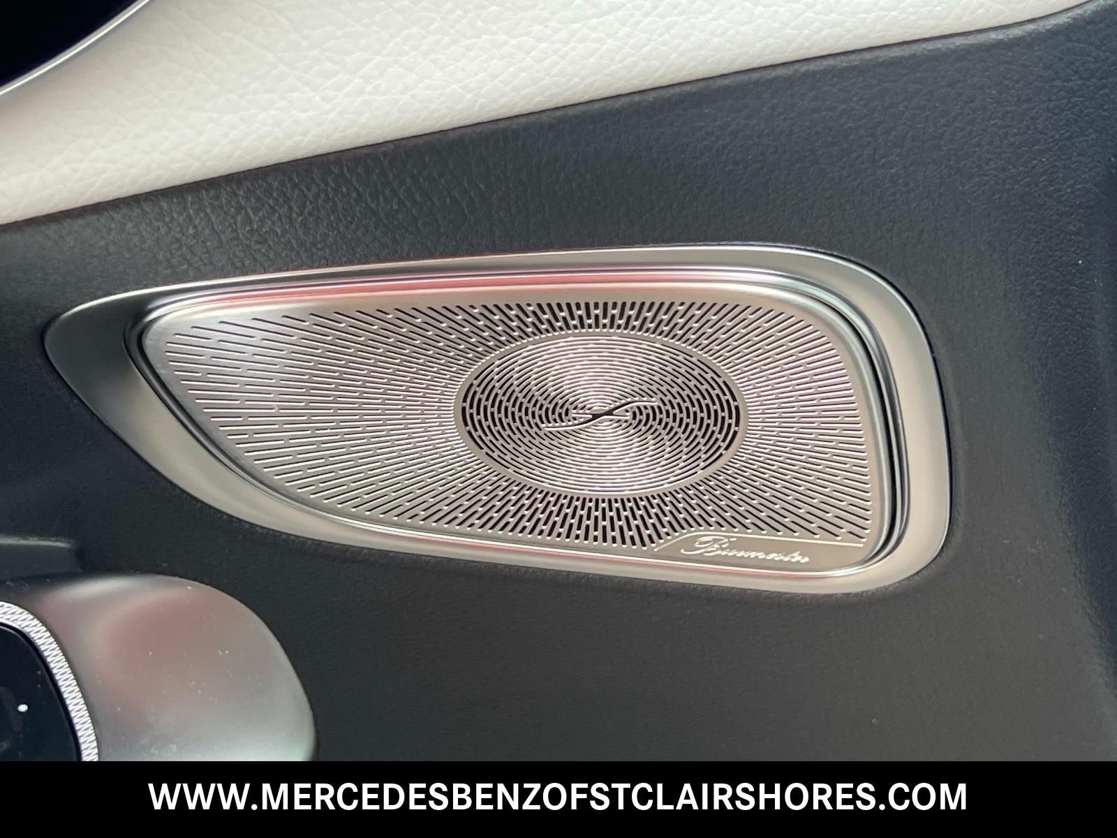 New 2026 MANUFAKTUR exclusive graphite grey magno Mercedes-Benz GLC 300 image 18