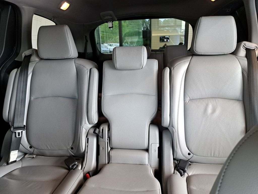 Used 2024 Blue Honda EX-L image 25