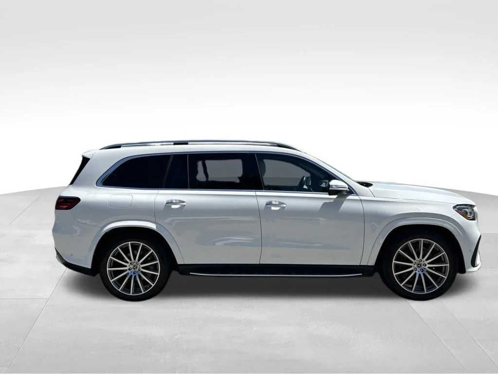 Used 2025 Polar White Mercedes-Benz GLS 580 image 6