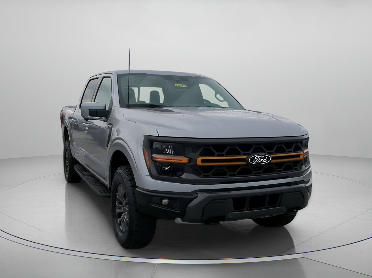New 2026 Iconic Silver Metallic Ford Tremor® image 3