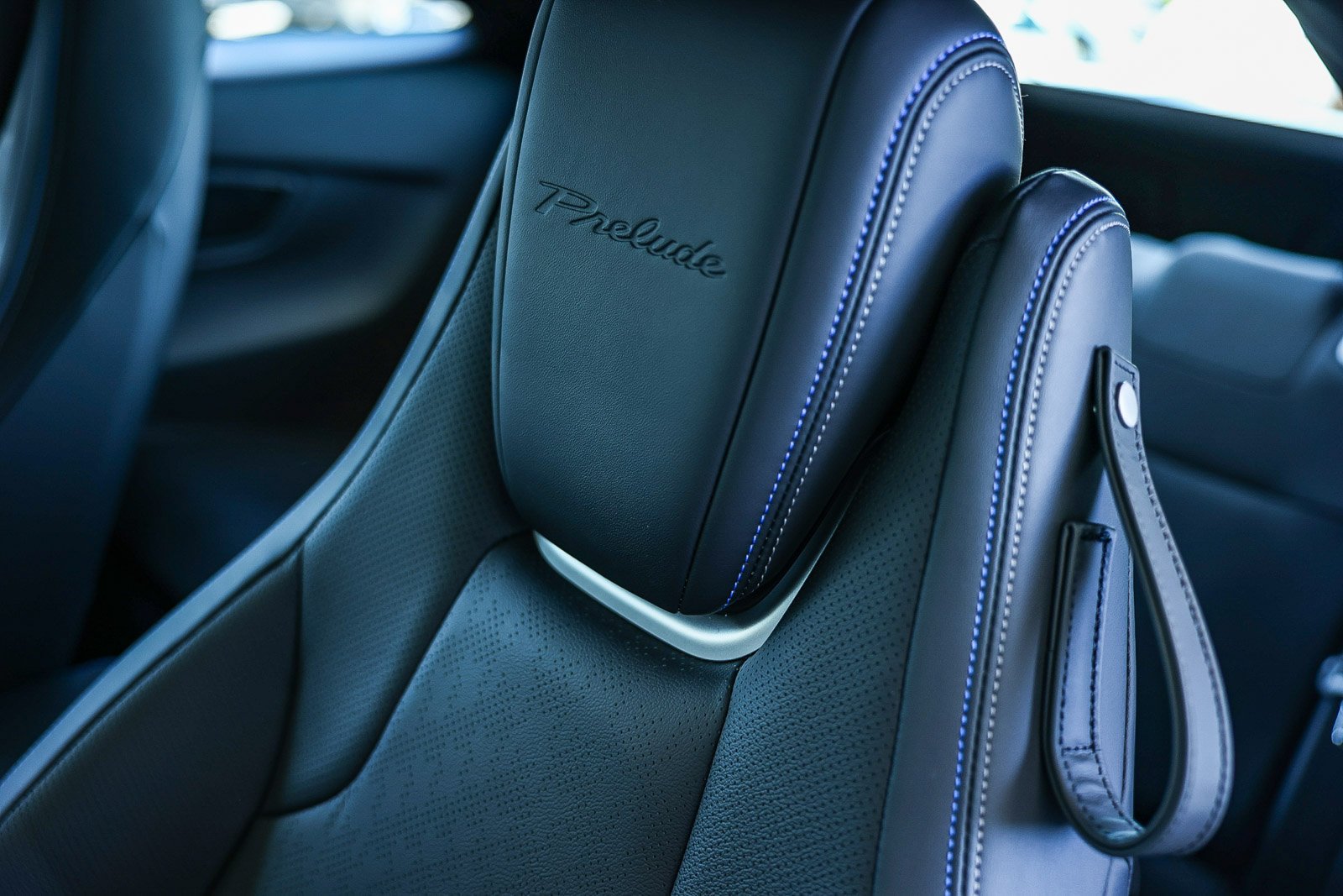 New 2026 Winter Frost Pearl Honda Coupe image 25