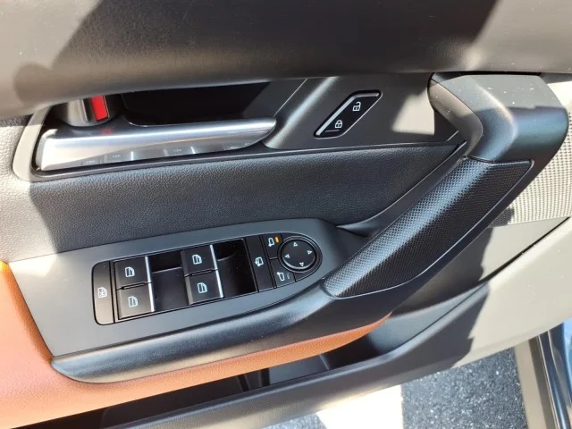 2025 Mazda CX-50 Premium Plus - Photo 22