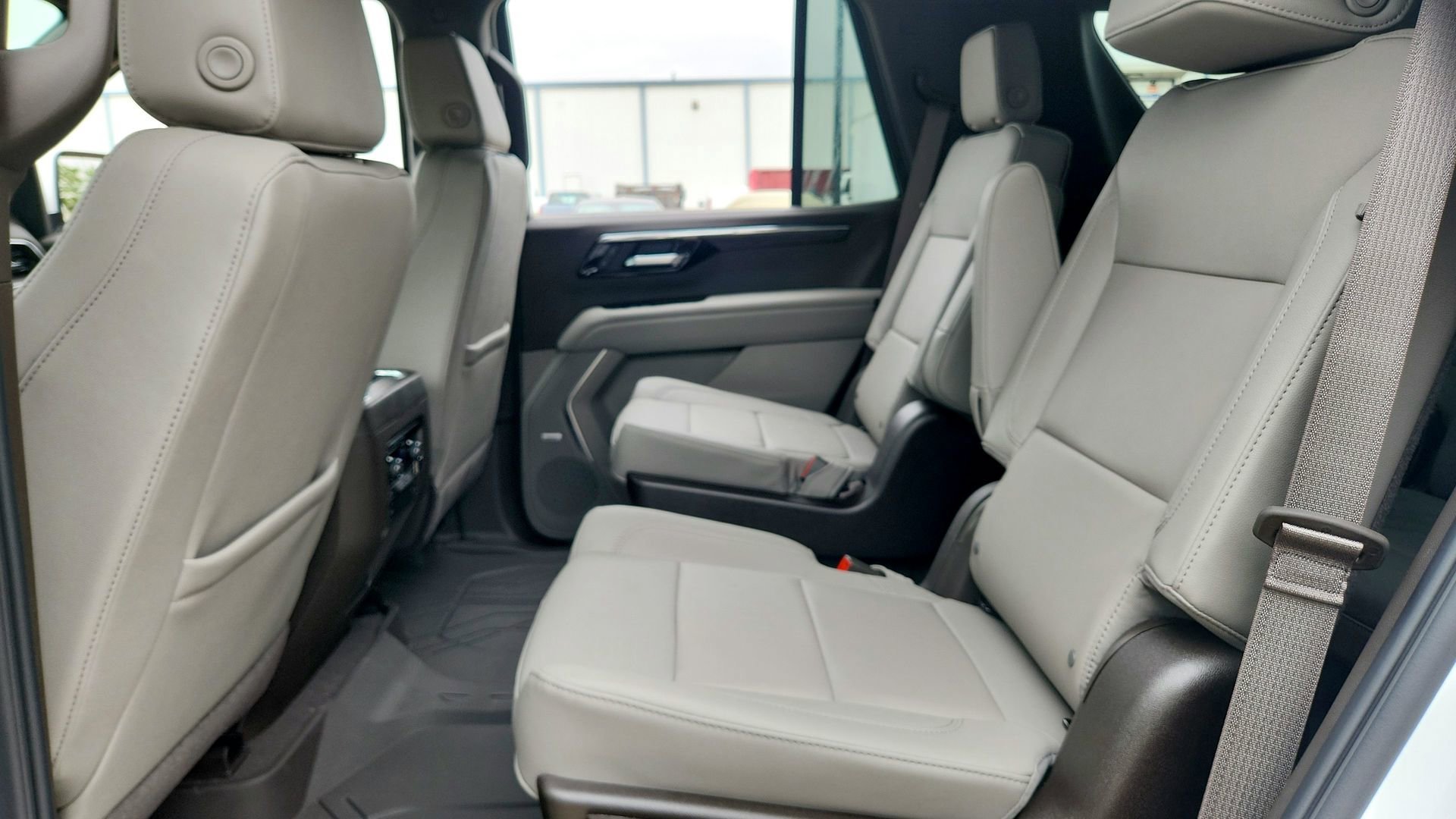 2026 Chevrolet Tahoe LT - Photo 24
