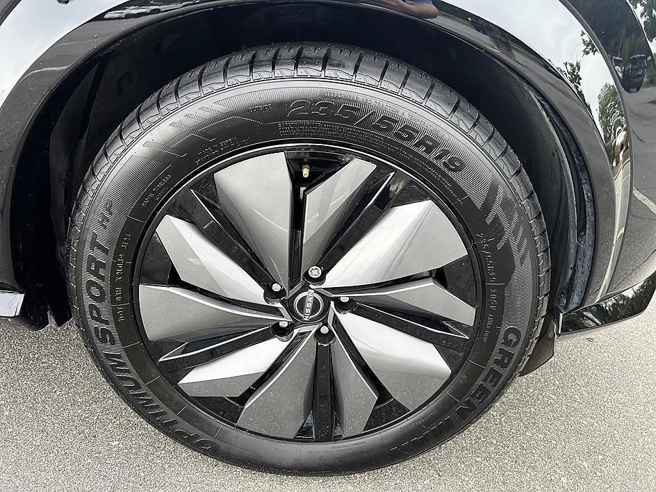 Certified Used 2024 Black Diamond Pearl Nissan EVOLVE+ image 12