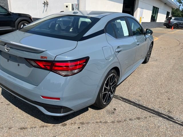 Used 2024 Gray Nissan SR image 3