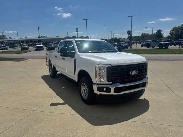 New 2027 White Ford XL image 32