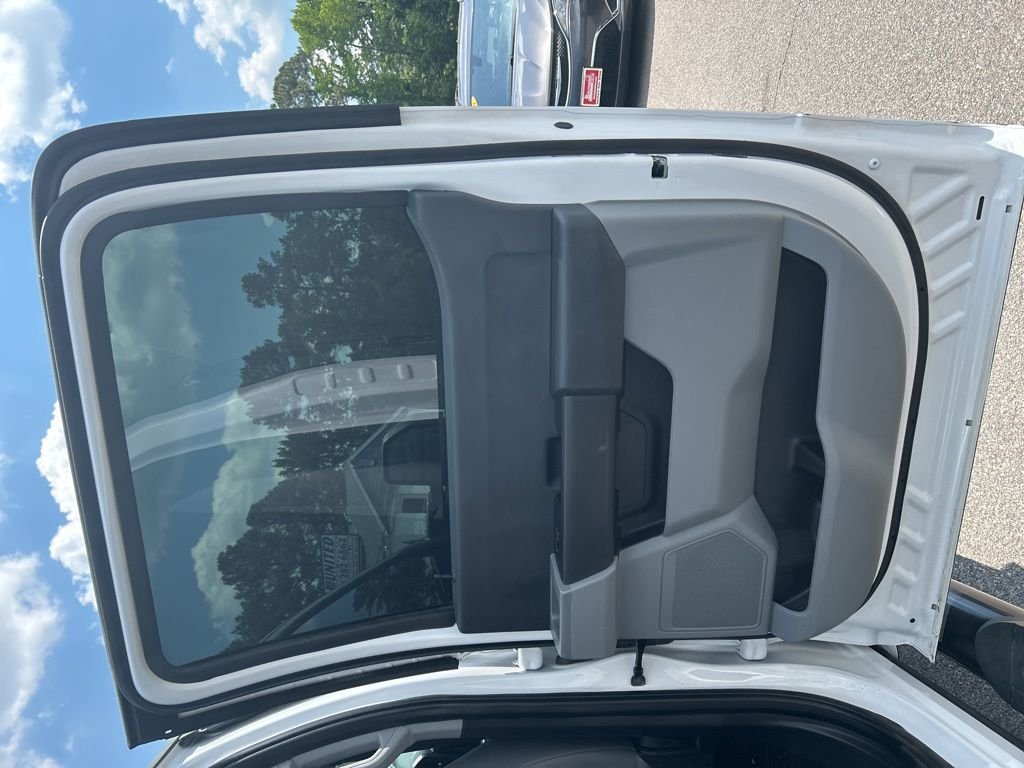 Used 2024 White Ford XL image 20