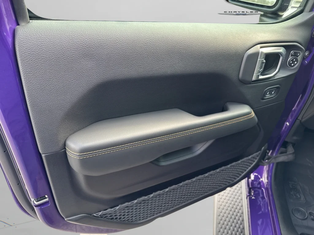New 2026 Reign Exterior Paint Jeep Sahara image 34