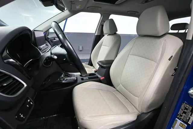 Used 2021 Blue Kia SX image 19