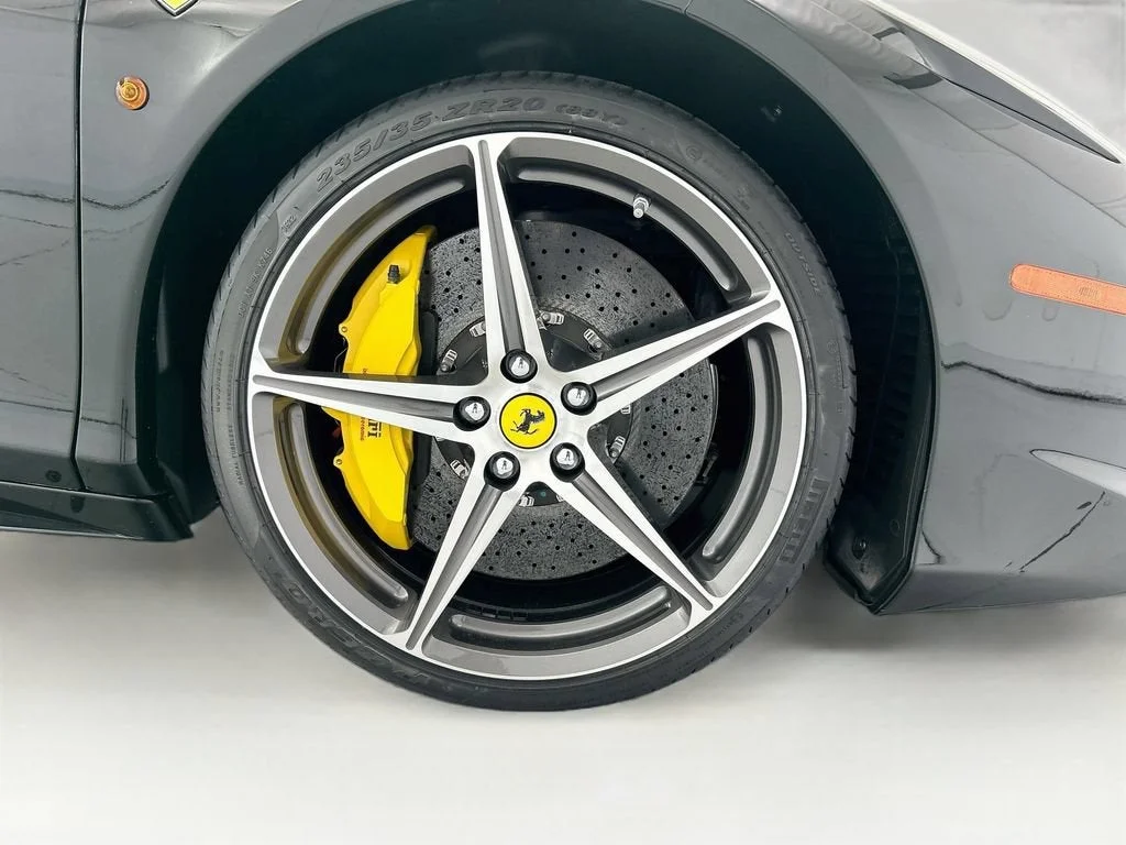 Used 2014 Nero Ferrari  image 26
