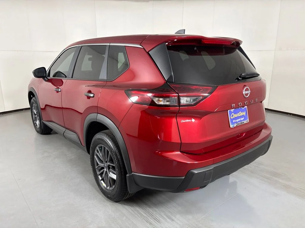 New 2026 Scarlet Ember Tintcoat Nissan S image 6